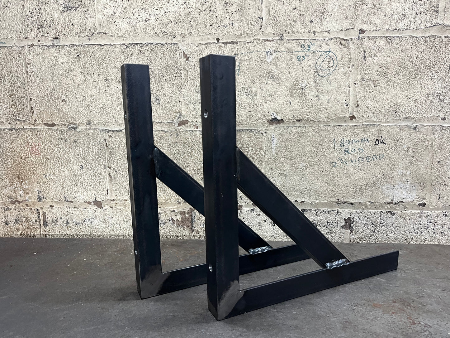 Heavy Duty Shelf Brackets 250KG Per Bracket Angle Iron
